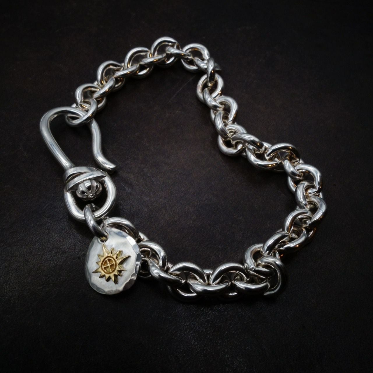 000000001299-01.jpg?size=l&w=