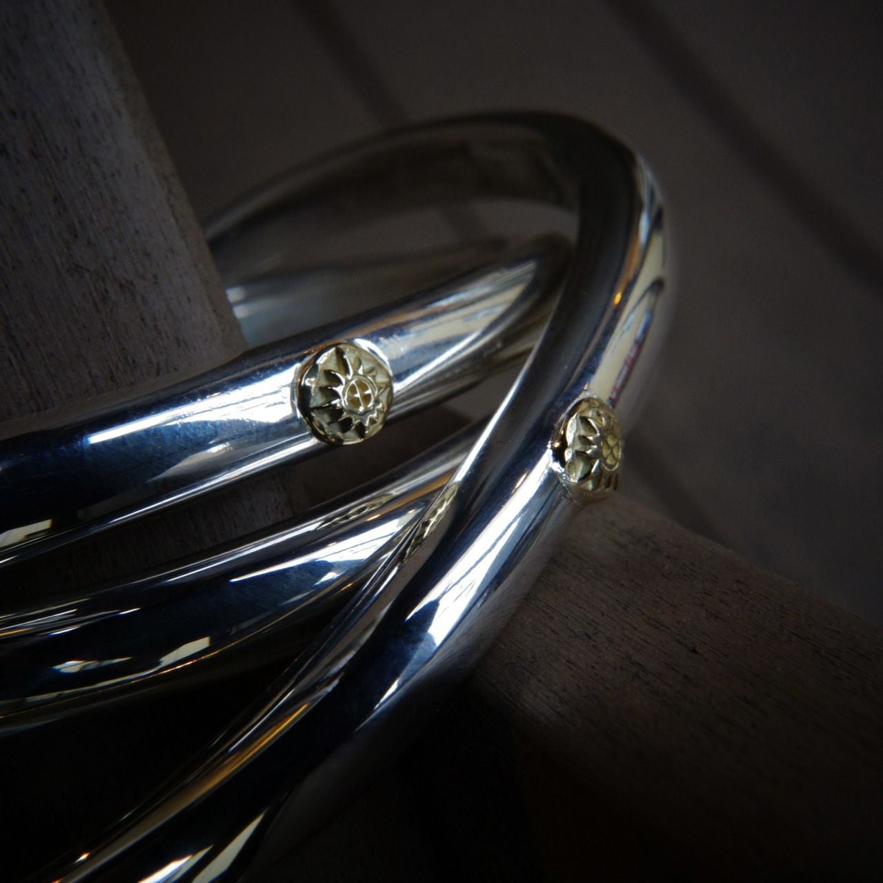 ハーフラウンドバングル | REDMAN.